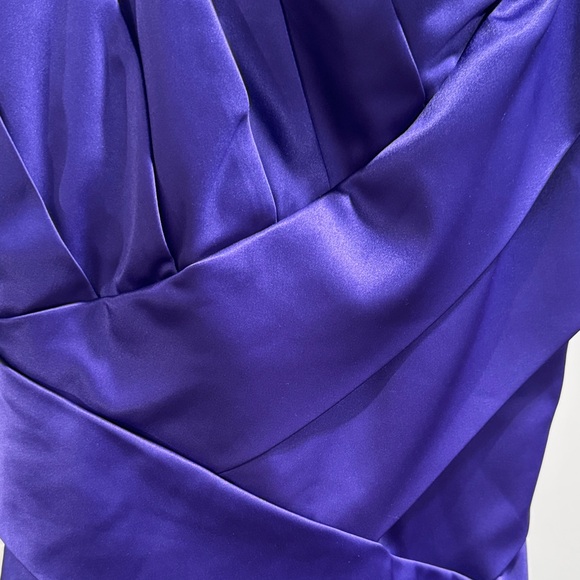 Calvin Klein Strapless Purple Dress With Optional Straps - Picture 4 of 5